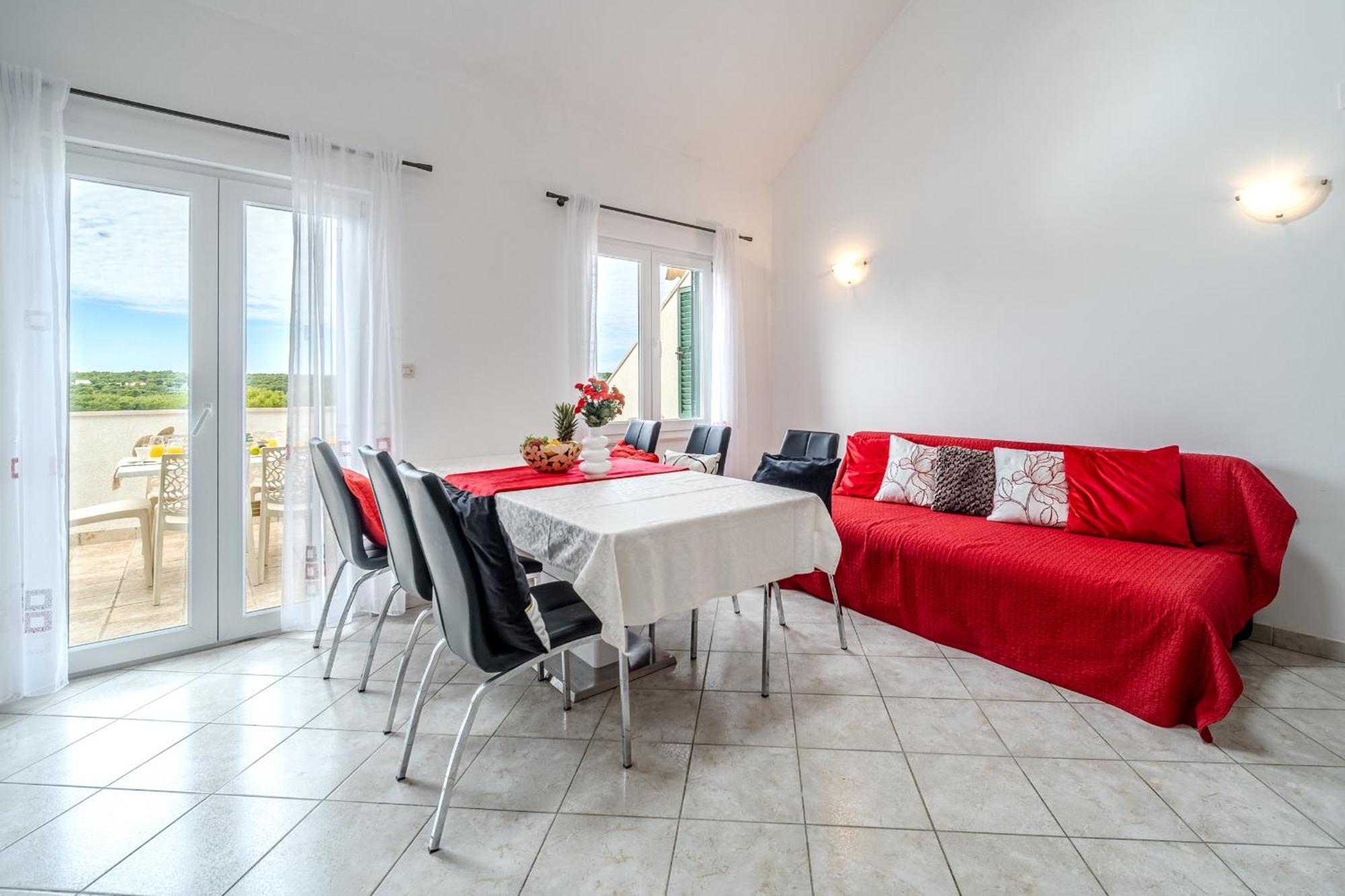 Apartment Milna - With Swimming Pool & Amazing Seaviews, Above Bijaka Beach Dış mekan fotoğraf