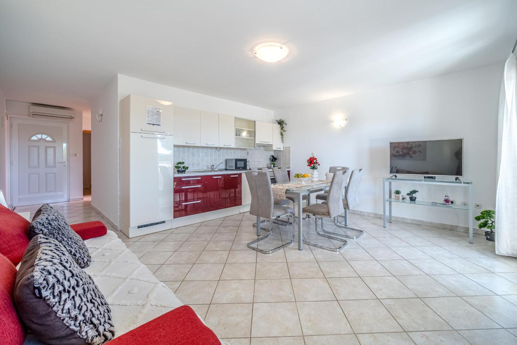 Apartment Milna - With Swimming Pool & Amazing Seaviews, Above Bijaka Beach Dış mekan fotoğraf