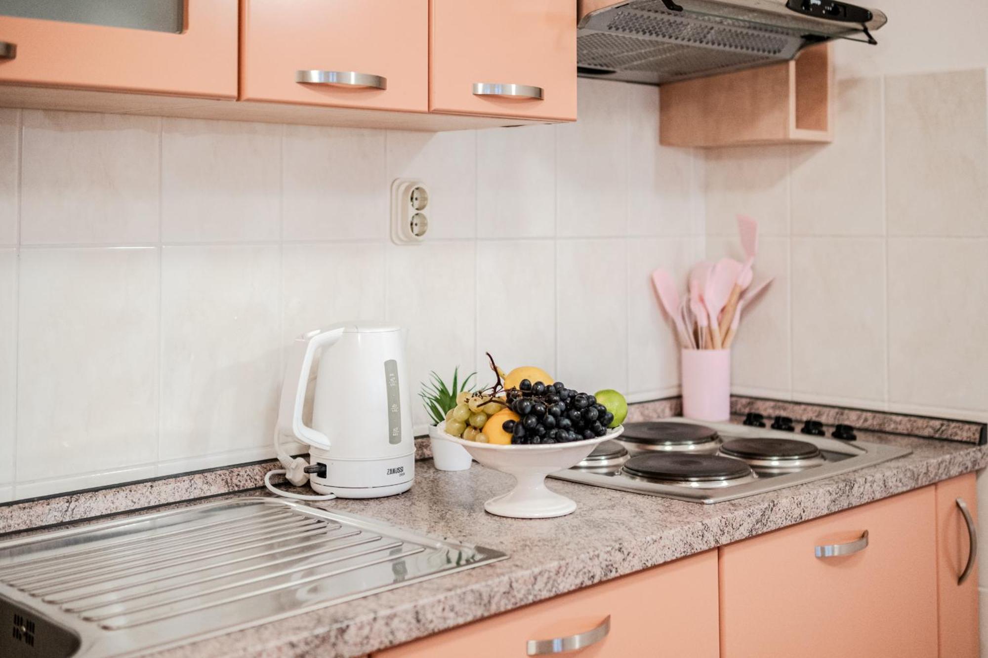 Apartment Milna - With Swimming Pool & Amazing Seaviews, Above Bijaka Beach Dış mekan fotoğraf