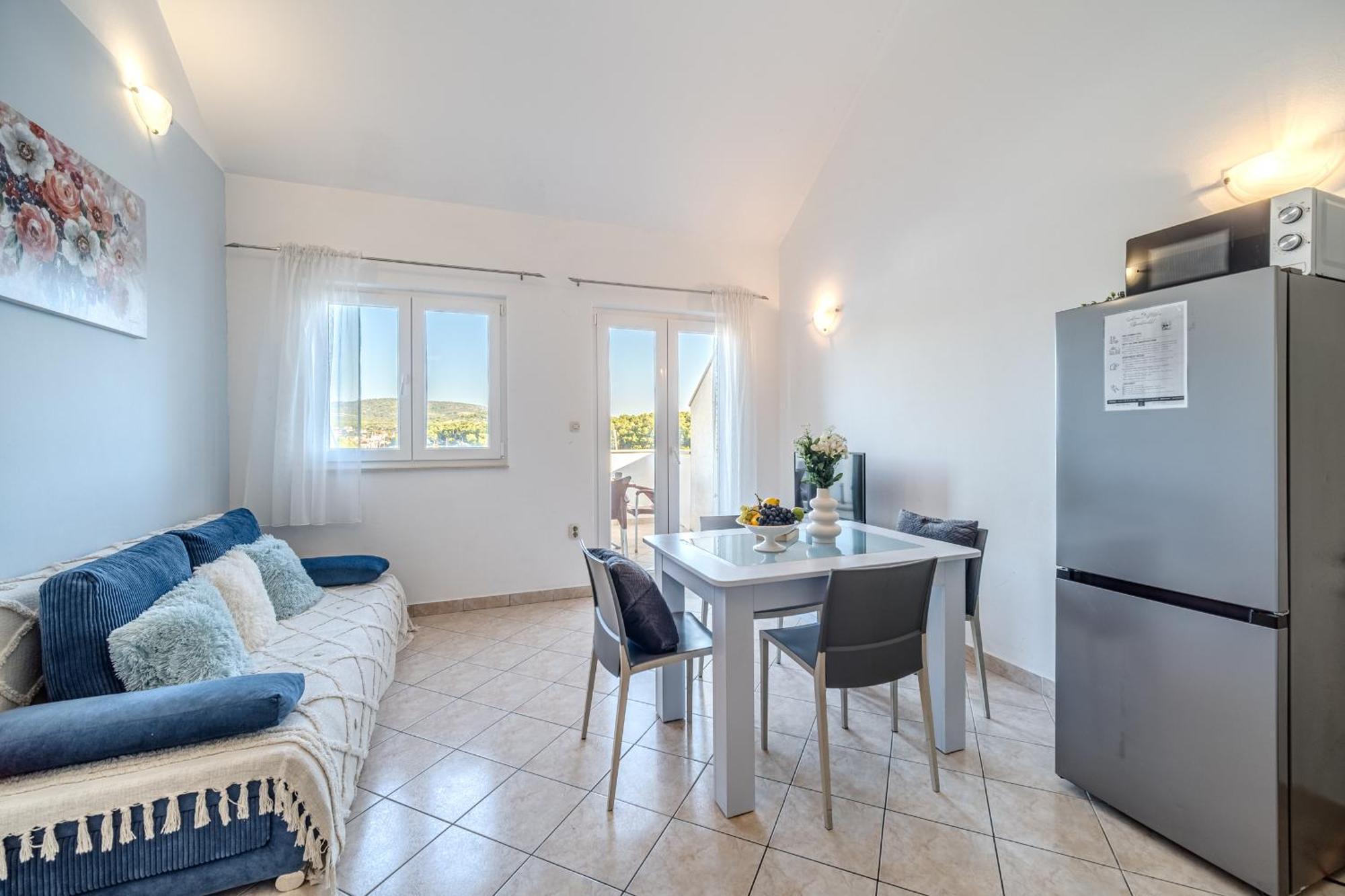 Apartment Milna - With Swimming Pool & Amazing Seaviews, Above Bijaka Beach Dış mekan fotoğraf