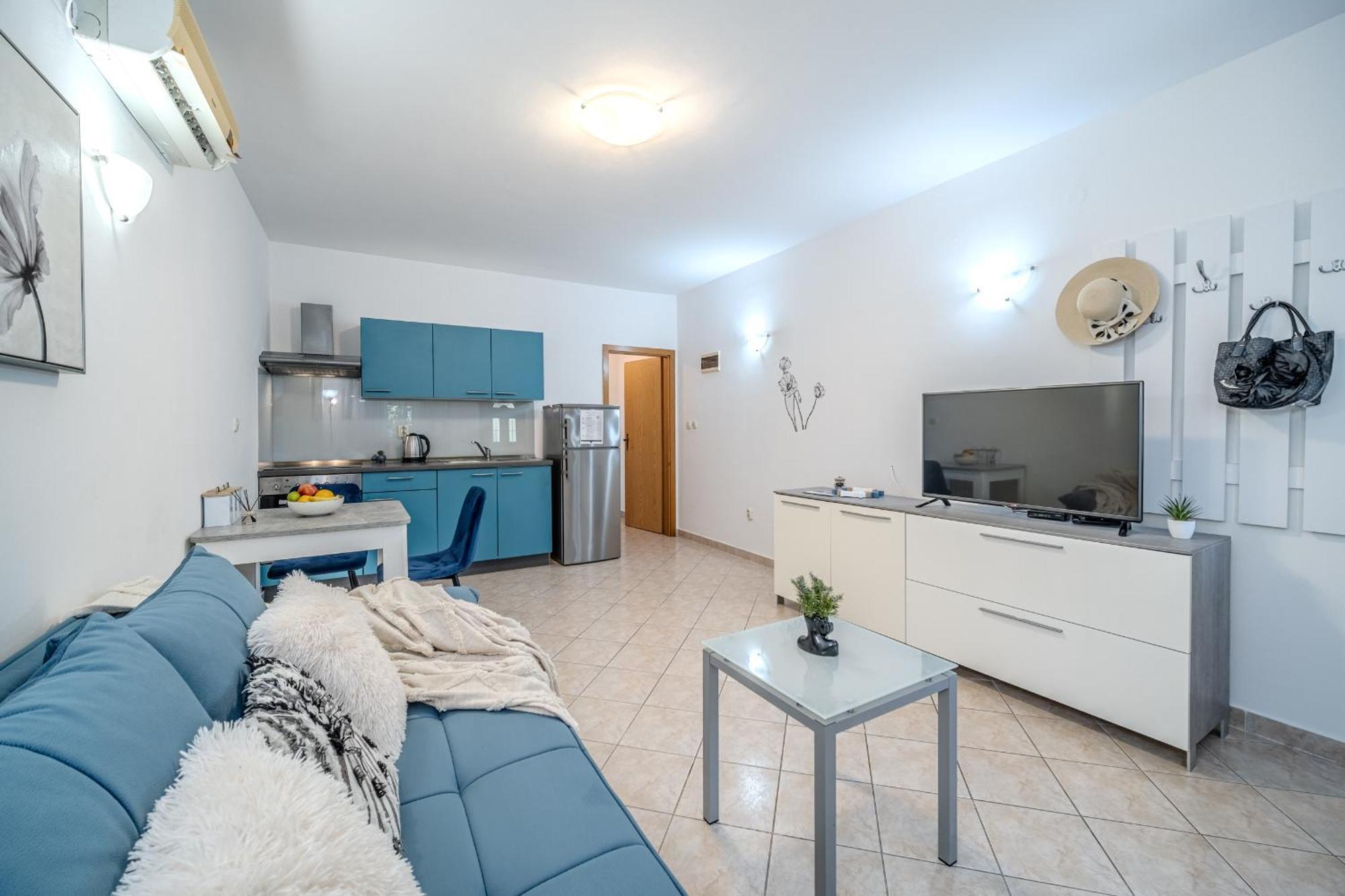 Apartment Milna - With Swimming Pool & Amazing Seaviews, Above Bijaka Beach Dış mekan fotoğraf